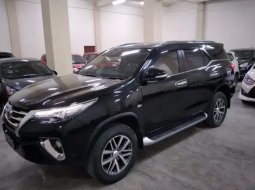 Jual mobil Toyota Fortuner VRZ 2017 , Kota Makassar, Sulawesi Selatan 2