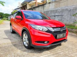 Mobil Honda HR-V 2016 E CVT terbaik di Jawa Tengah 5