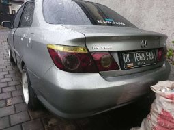 Dijual mobil bekas Honda City VTEC, Bali  4