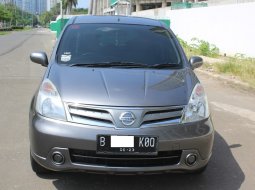 Jual Mobil Nissan Grand Livina SV 2013 Abu-abu Metalic Kondisi Bagus Harga Murah, DKI Jakarta 9