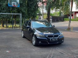 Jual Cepat BMW 3 Series E90 320i 2010 Hitam di DKI Jakarta 9
