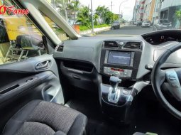 Jual Cepat Mobil Nissan Serena HWS 2018 di DKI Jakarta 2