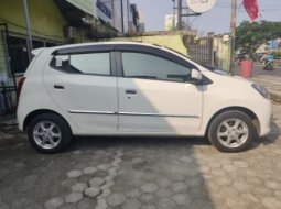 Jual Mobil Bekas Daihatsu Ayla X 2017 di Depok 1