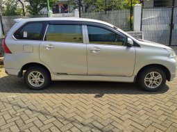 Jual Mobil Bekas Daihatsu Xenia 1.3 X Manual 2017 di Jawa Timur 4