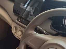Jual Mobil Bekas Suzuki Ertiga GL Manual 2018 di DIY Yogyakarta 4