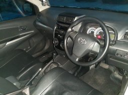 Dijual Mobil Toyota Avanza Veloz 2015, Bekasi Jawa Barat 9