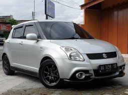 Jual cepat Suzuki Swift GT3 2010 di DIY Yogyakarta 7