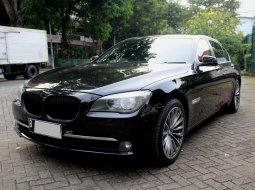 Dijual Mobil BMW 7 Series 730 Li 2010 di DKI Jakarta 9