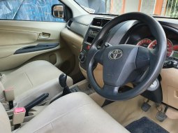 Jual murah Toyota Avanza E 2015 di Yogyakarta  4