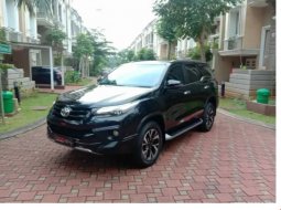 Jual mobil Toyota Fortuner VRZ 2018 , Kota Tangerang, Banten 2