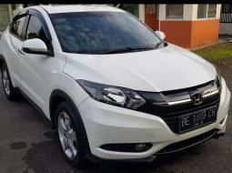 Lampung, Honda HR-V E 2016 kondisi terawat 12