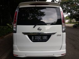 Dijual cepat mobil Nissan Serena Highway Star AT 2013 di Bekasi 1