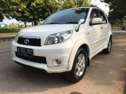 Jual mobil bekas murah Toyota Rush G 2012 di Banten 4