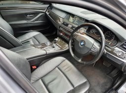 Dijual Mobil BMW 5 Series F10 528i Twinpowerturbo 2012 di DKI Jakarta 3