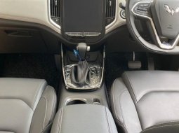 Wuling Almaz 7 Seat CVT Exclusive 2020 1