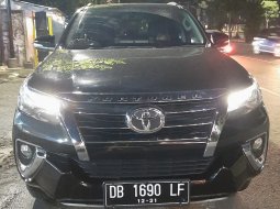 Di Jual Mobil Bekas  Toyota Fortuner VRZ Diesel 4x2 2016 Berkualitas di Sulawesi Utara 3