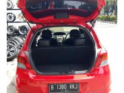 Dijual mobil Toyota Yaris E 2011 di Jawa Tengah 1