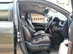 Jual mobil Toyota Fortuner 2.4 VRZ 2018 , Kota Tangerang Selatan, Banten 9