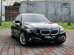 Dijual Mobil BMW 5 Series 528i F10 Luxury 2017 nik 2016 di Jawa Timur 7