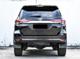 Jual Mobil Bekas Toyota Fortuner G 2016 di Depok 3