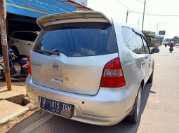 Dijual Mobil Bekas Nissan Grand Livina SV 2013 di Bogor 2