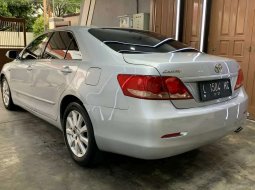 Mobil Toyota Camry 2006 G dijual, Jawa Timur 7