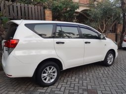 Dijual Cepat Toyota Kijang Innova 2.0 G 2016 di Maluku 2