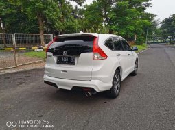 Mobil Honda CR-V 2014 2.4 terbaik di Jawa Timur 18