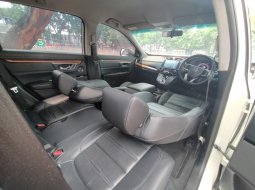 Jual Mobil Bekas Honda CR-V Turbo 2018 Putih di DKI Jakarta 3