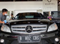 Jual Mobil Bekas Mercedes-Benz C-Class C250 AMG 2010 di DKI Jakarta 3