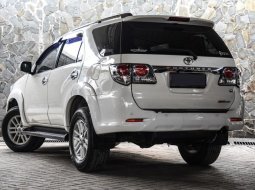 Dijual Mobil Toyota Fortuner G 2013 Terbaik di Tangerang Selatan 4