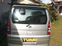 Jawa Barat, Nissan Serena Highway Star 2009 kondisi terawat 5