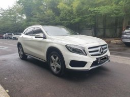 Jual Mobil Mercedes-Benz GLA 200 Sport AMG 2016/2017 Putih, DKI Jakarta 2