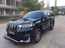 Dijual Mobil Toyota Land Cruiser Prado TX Limited 2.7 Automatic 2010 Hitam, Bekasi 6