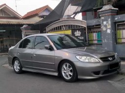 Mobil Honda Civic 2005 ES dijual, Jawa Barat 3