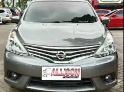 Dijual Mobil Nissan Grand Livina XV 2017 di Tangerang Selatan 3