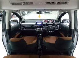 Jual mobil Toyota Sienta V 2019 , Kota Surabaya, Jawa Timur 1