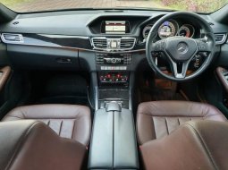 Jual Mobil Mercedes-Benz E-Class E250 2013 di Jawa Timur 1