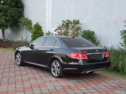 Jual Mobil Mercedes-Benz E-Class E250 2013 di Jawa Timur 4