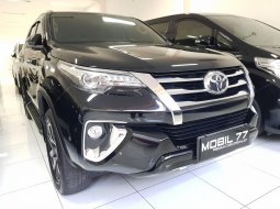 Jual Cepat Toyota Fortuner VRZ 4X4 2018 di Jawa Timur 5