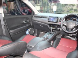 Jual Mobil Honda HR-V E 2018 Merah, DKI Jakarta 2