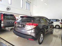 Jual Mobil Bekas Honda HR-V E CVT 1.5L 2017 di Jawa Timur 2