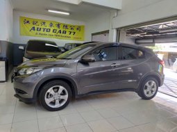 Jual Mobil Bekas Honda HR-V E CVT 1.5L 2017 di Jawa Timur 1