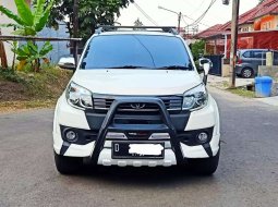 Jawa Barat, Toyota Rush TRD Sportivo 2017 kondisi terawat 2
