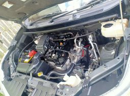 Kalimantan Selatan, Toyota Avanza G 2016 kondisi terawat 17