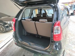 Jual Mobil Bekas Daihatsu Xenia R Manual 2016 di Jawa Timur 3