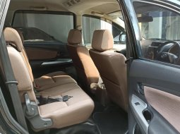 Jual Mobil Bekas Daihatsu Xenia R Manual 2016 di Jawa Timur 2