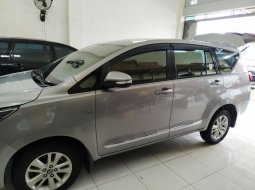 Jual Mobil Bekas Toyota Kijang Innova 2.0 G Reborn 2017 di Kalimantan Timur 6