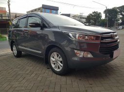 Dijual Mobil Bekas Toyota Kijang Innova 2.4 G 2016 Reborn Matic 2015 di Jawa Timur 9