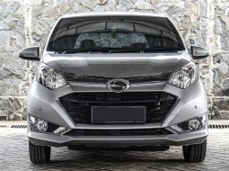 Jual Mobil Bekas Daihatsu Sigra R Deluxe 2019 di DKI Jakarta 2